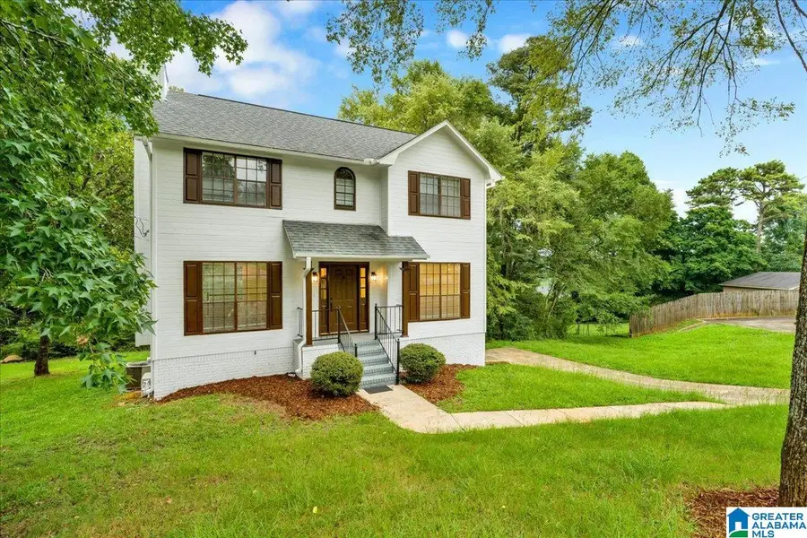 7810 SOUTHVIEW LANE, Bessemer, AL 35022 - #2