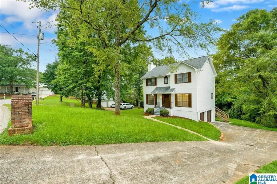 7810 SOUTHVIEW LANE, Bessemer, AL 35022 - #3