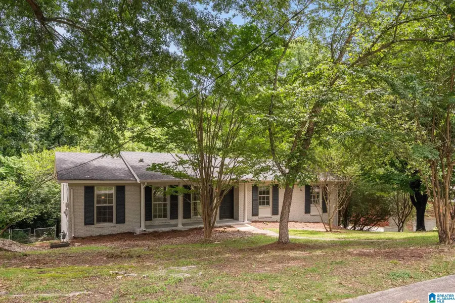 2825 2ND WAY NW, Center Point, AL 35215 - #2