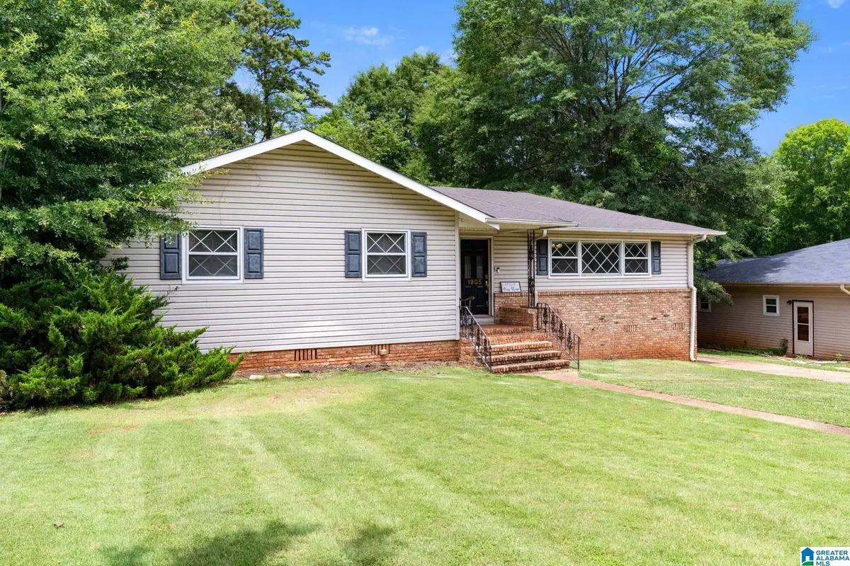 1905 LONGVIEW DRIVE, Hueytown, AL 35023 - #1
