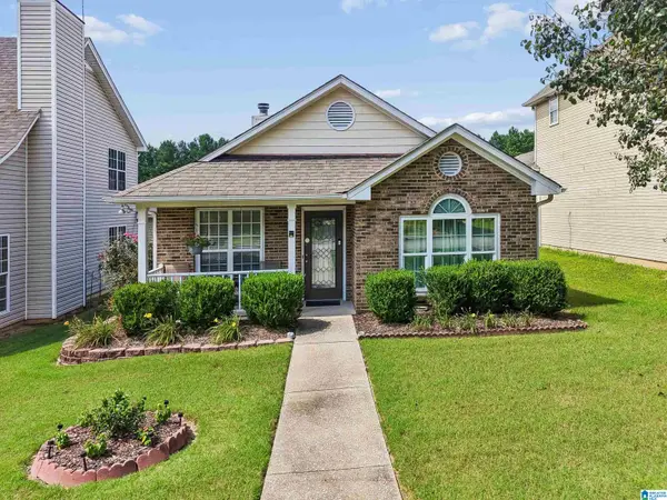 144 WARWICK CIRCLE, Alabaster, AL 35007