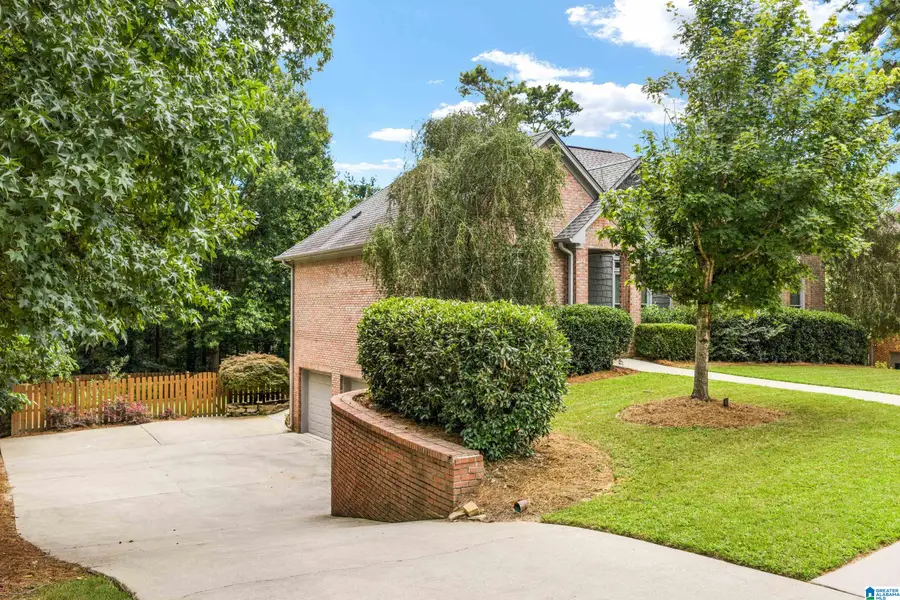 4065 BENT RIVER LANE, Vestavia Hills, AL 35216 - #2