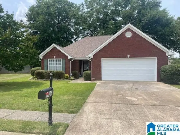 8006 ROCKHAMPTON CIRCLE, Helena, AL 35080