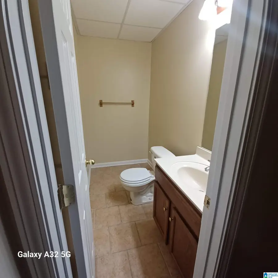 1001 PARKWOOD CIRCLE, Birmingham, AL 35215 - #2