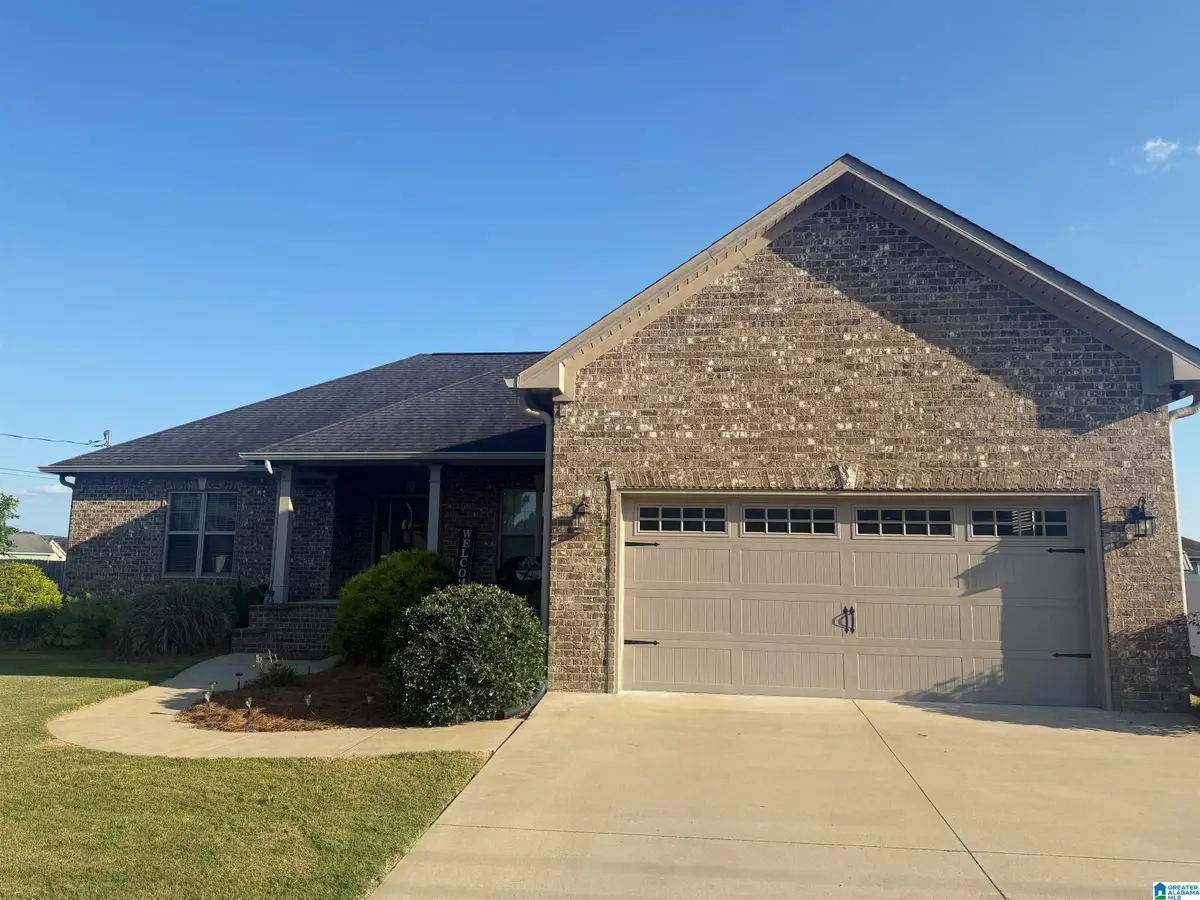 135 COTTONWOOD CIRCLE, Gadsden, AL 35901 - #1
