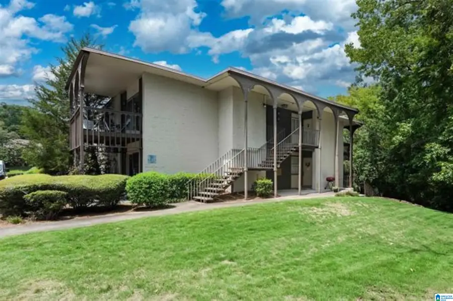 3027 MASSEY ROAD, Vestavia Hills, AL 35216 - #2