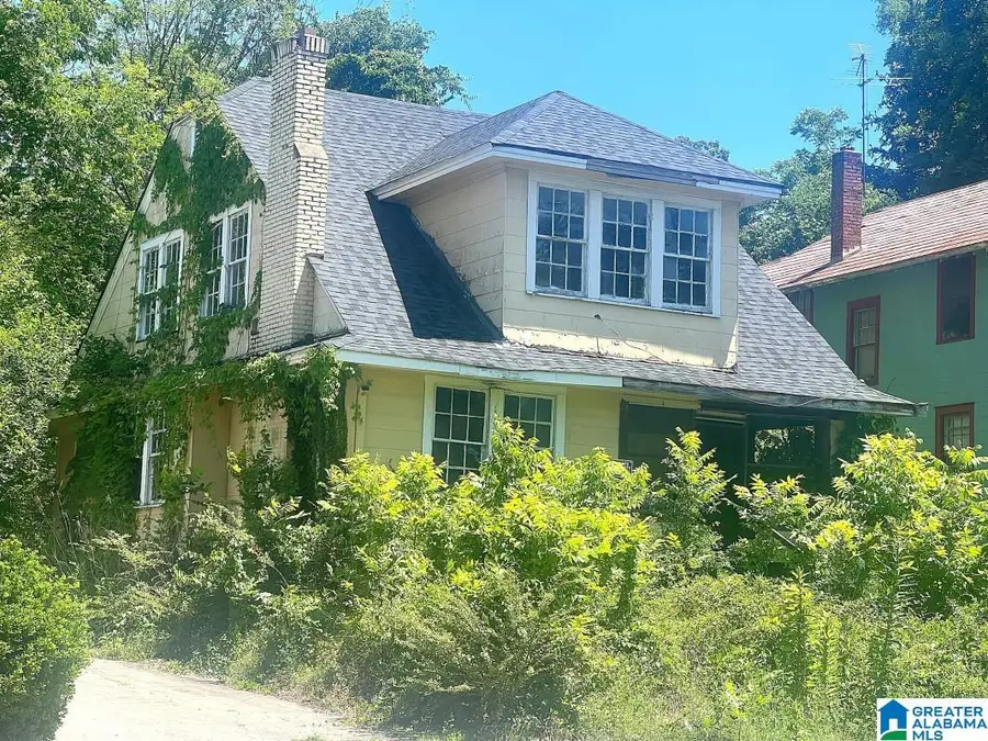 5013 PARKWAY, Fairfield, AL 35064 - #2