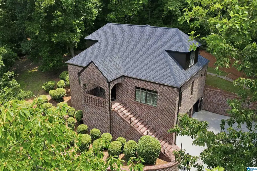 911 VELMONT LANE, Homewood, AL 35226 - #2