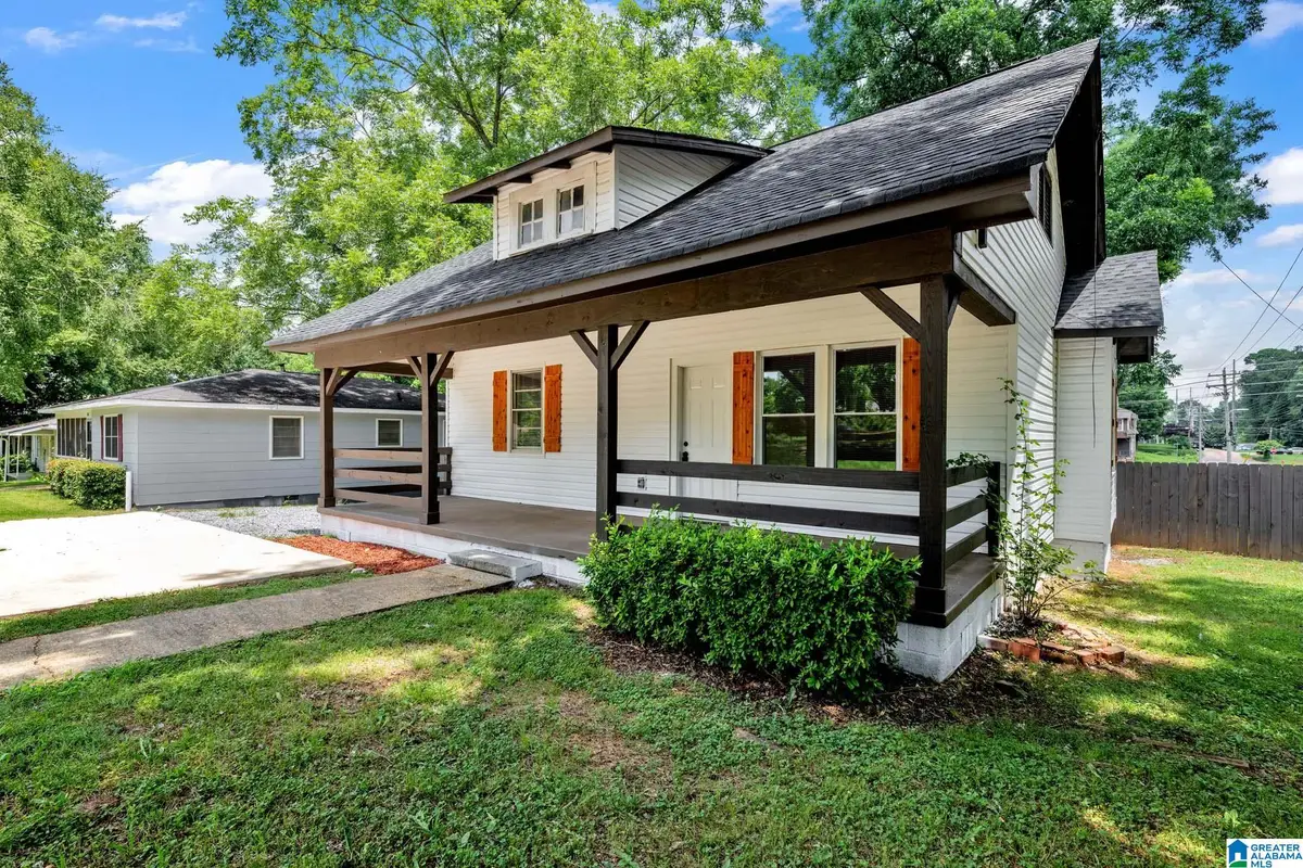 210 E SPRING STREET, Sylacauga, AL 35150 - #1