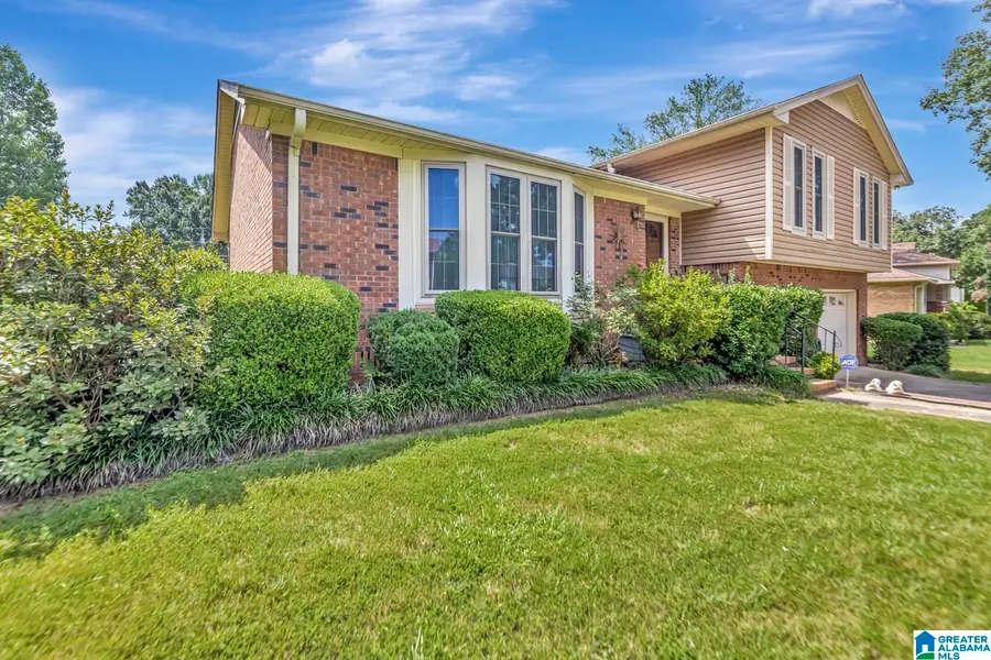 614 GREENBRIAR ROAD, Fairfield, AL 35064 - #3