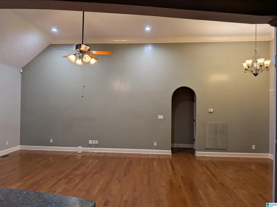 203 LAUREL WOOD DRIVE, Rainbow City, AL 35906 - #2