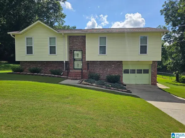 2448 TRACY LANE, Center point, AL 35215