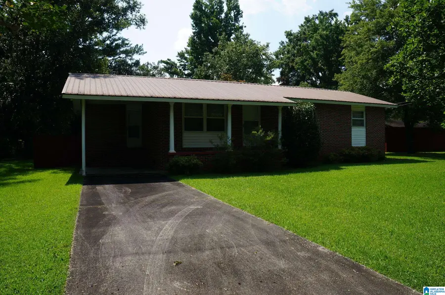 105 EDEN DRIVE, Sylacauga, AL 35150 - #2