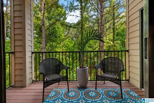 204 STERLING OAKS DRIVE, Hoover, AL 35244