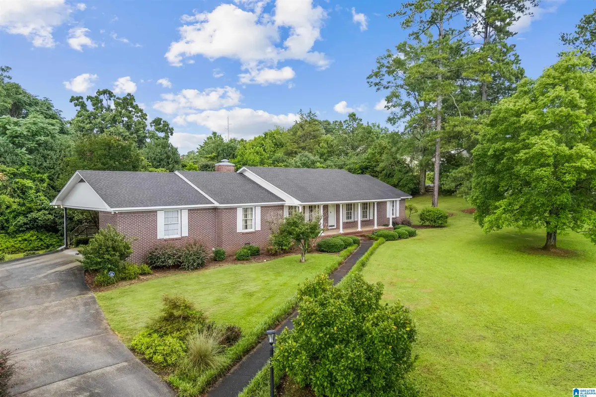 1001 SHADY LANE CIRCLE, Talladega, AL 35160 - #1