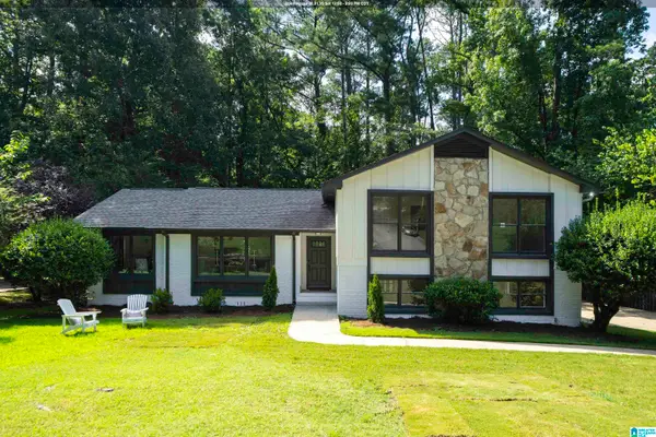 1385 ATKINS TRIMM BOULEVARD, Hoover, AL 35226