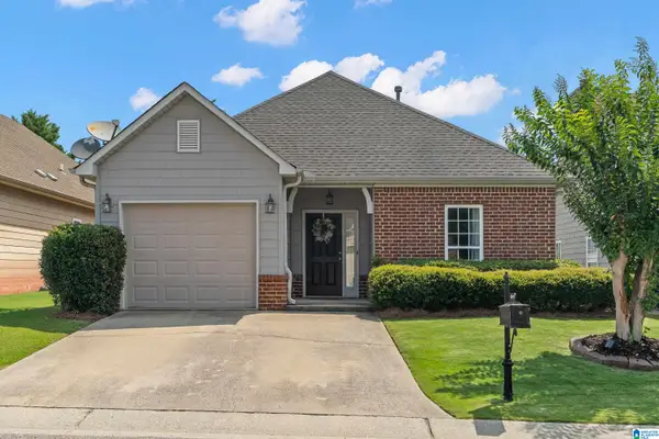 1049 FAIRBANK LANE, Chelsea, AL 35043