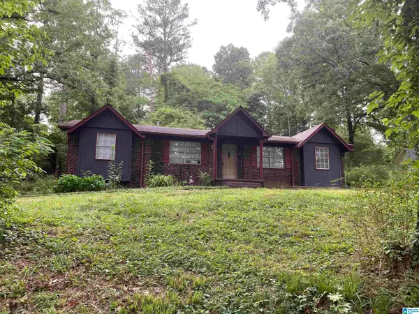 2316 HILLVIEW ROAD, Bessemer, AL 35022