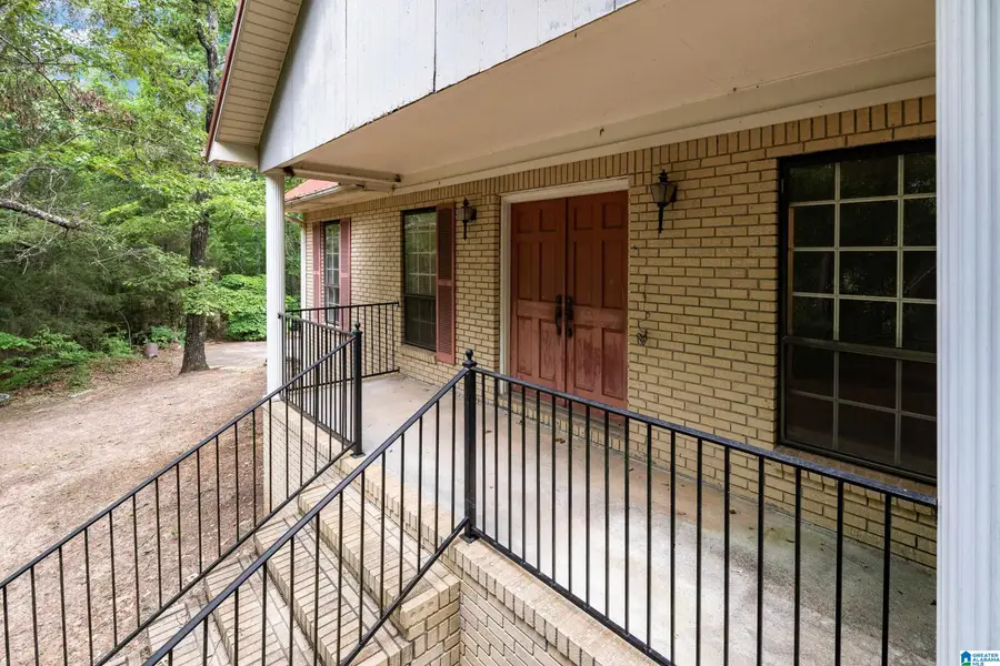 3360 GARRETT DRIVE SE, Bessemer, AL 35022 - #2