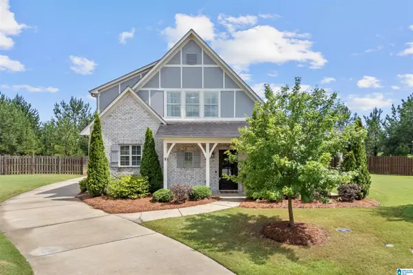1073 EVAN CIRCLE, Chelsea, AL 35043
