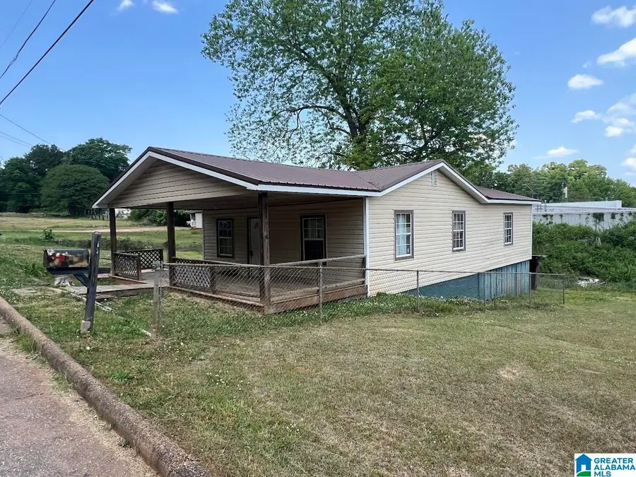 181 COLLEGE STREET, Dadeville, AL 36853 - #2