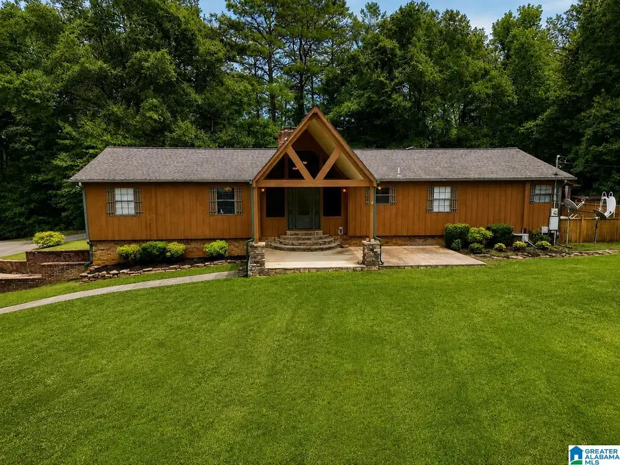 824 RAINWOOD LODGE ROAD, Quinton, AL 35130 - #2