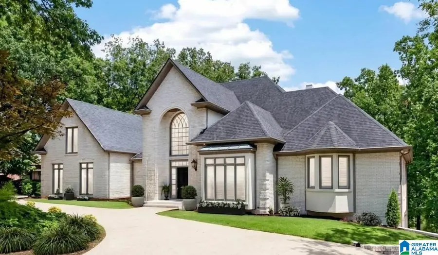 2120 SOUTHWINDS CIRCLE, Hoover, AL 35244 - #2