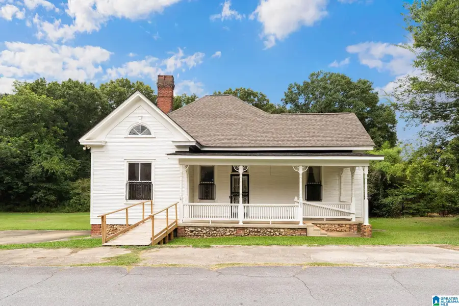 100 CHESTNUT STREET, Lincoln, AL 35096 - #2