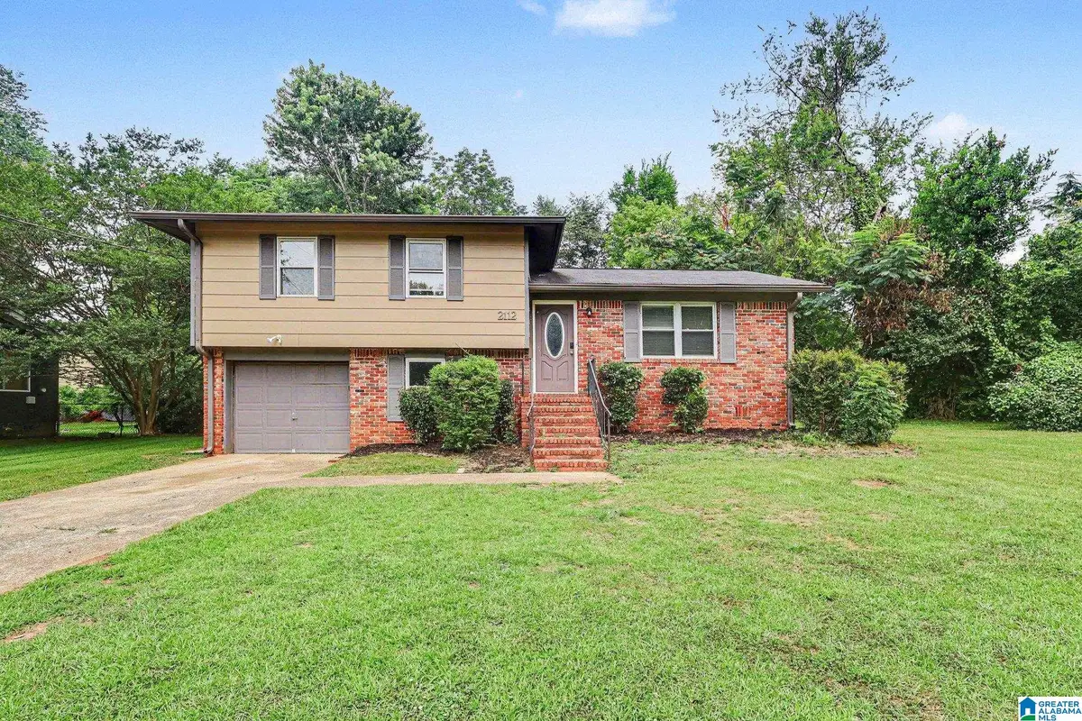 2112 MERRY DRIVE NE, Birmingham, AL 35215 - #1