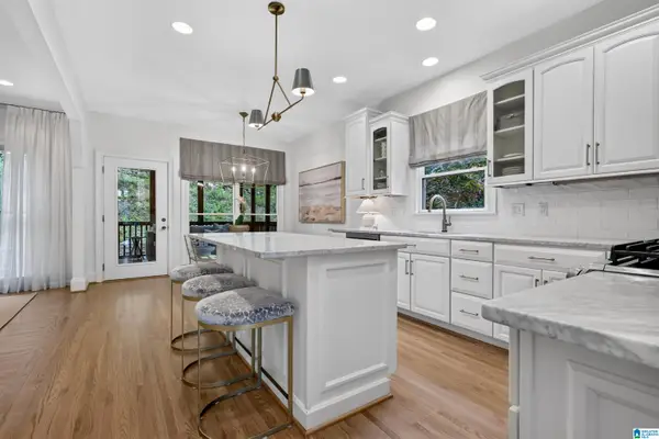 2059 KNOLLWOOD PLACE, Birmingham, AL 35242