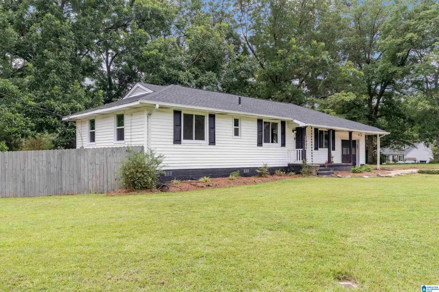 1400 GOLDEN DRIVE, Bessemer, AL 35023 - #2