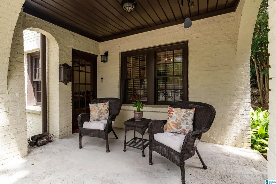 5032 8TH COURT, Birmingham, AL 35212 - #3