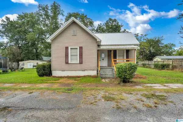 28 JACKSON AVENUE, Sylacauga, AL 35150