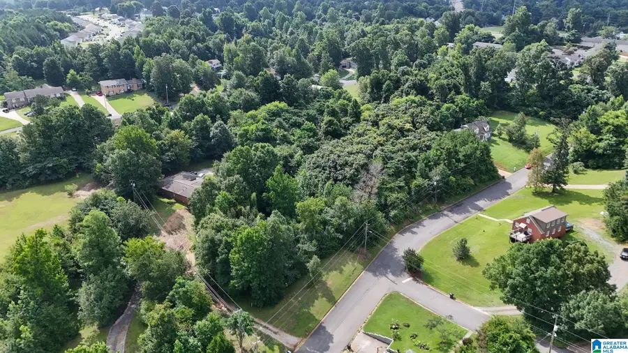 611 34TH AVENUE E, Tuscaloosa, AL 35404 - #2