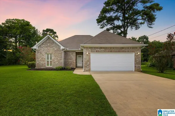 3408 BURKE MEADOW CIRCLE, Fultondale, AL 35068