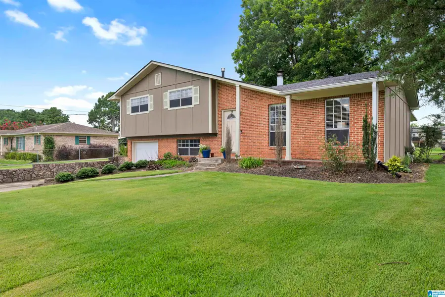 711 CHEROKEE TRAIL, Warrior, AL 35180 - #3