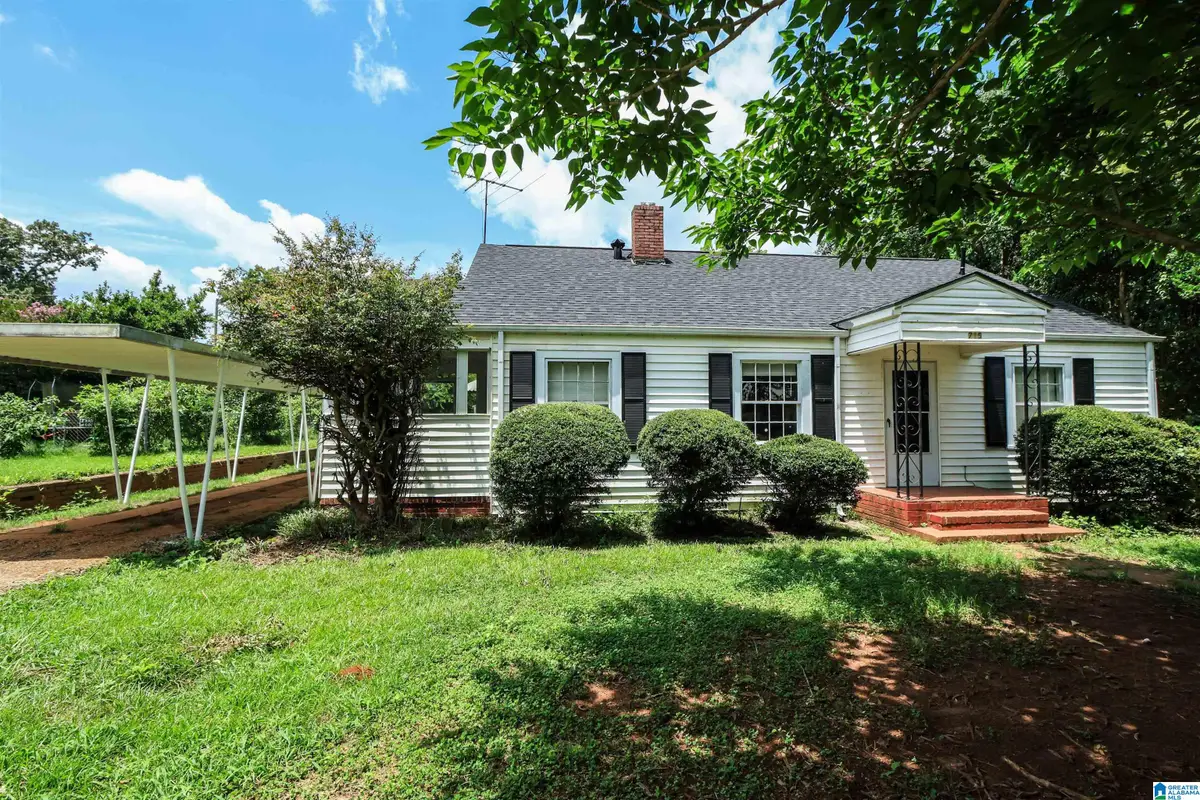 715 CENTRAL AVENUE, Talladega, AL 35160 - #1