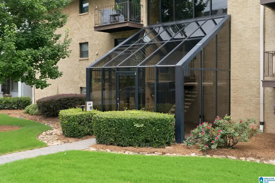 2136 16TH AVENUE S, Birmingham, AL 35205 - #3