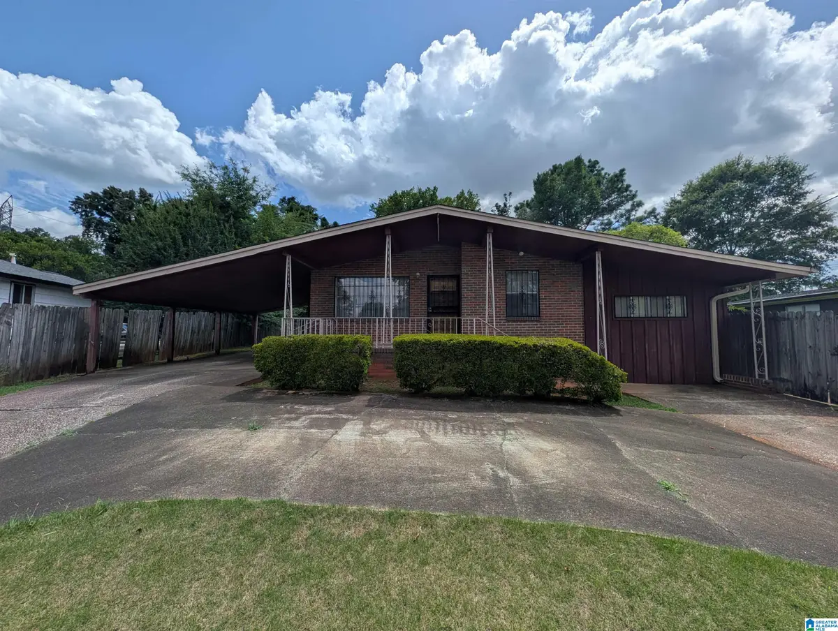 121 16TH AVENUE SW, Birmingham, AL 35211 - #1