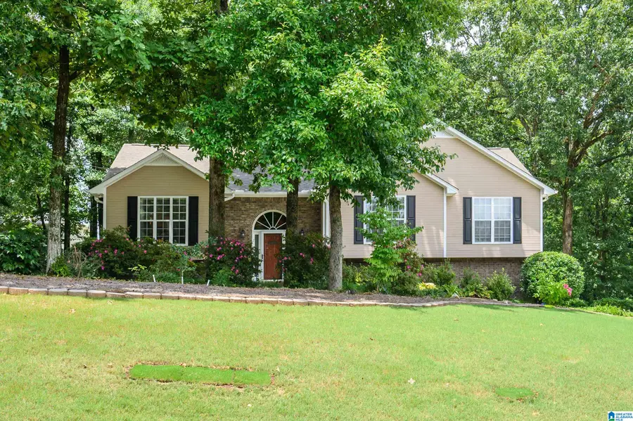 104 FOREST HILLS CIRCLE, Alabaster, AL 35007 - #2