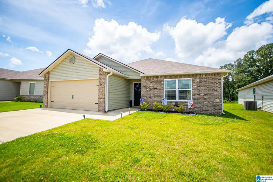 94 SKYLINE LOOP, Oxford, AL 36203 - #2