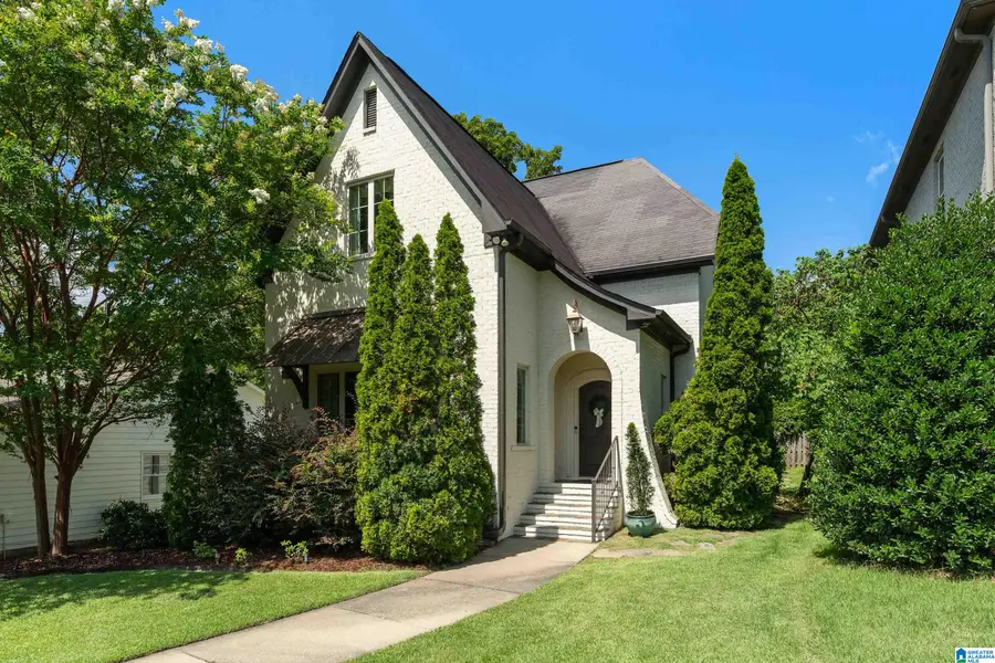 1212 VESTAVIA PLACE, Vestavia Hills, AL 35216 - #2