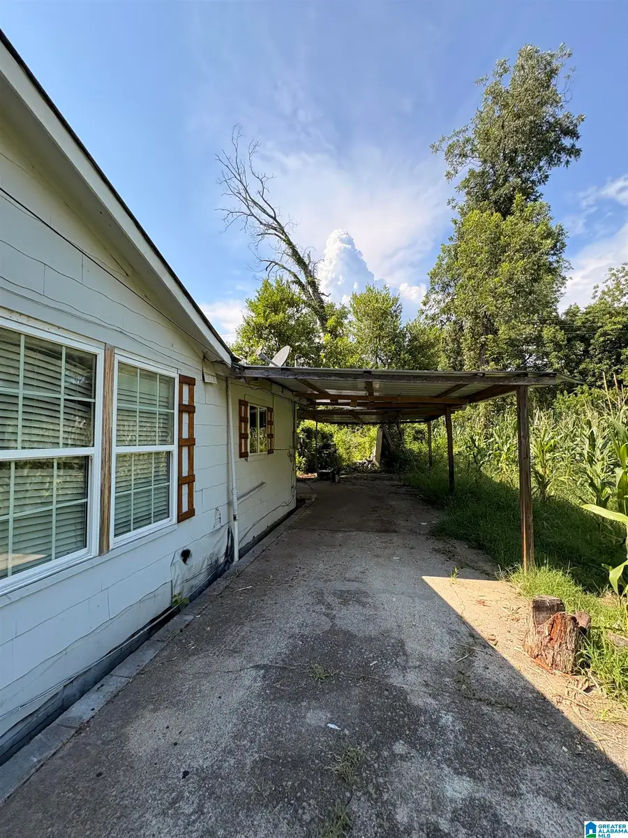 1529 4TH AVENUE, Gadsden, AL 35901 - #3