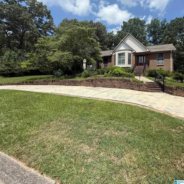 6507 QUAIL RUN DRIVE, Hoover, AL 35124