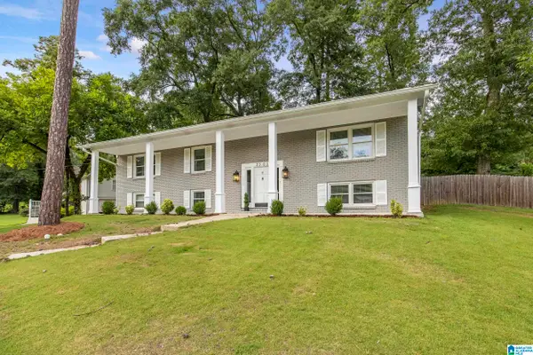 2301 CROSSGATE TRAIL, Vestavia hills, AL 35216