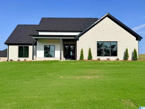 120 CREST LOOP ROAD, Clanton, AL 35045