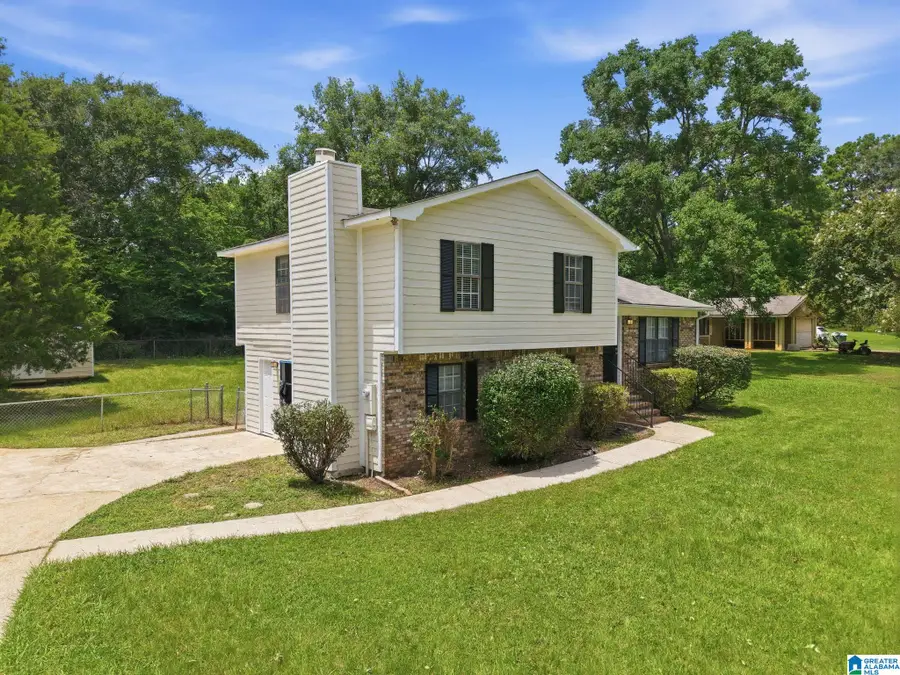102 MEADOWGREEN LANE, Montevallo, AL 35115 - #3
