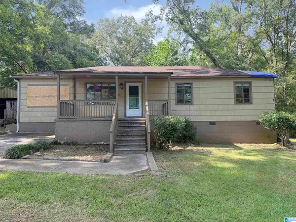 700 22ND TERRACE NE, Center point, AL 35215