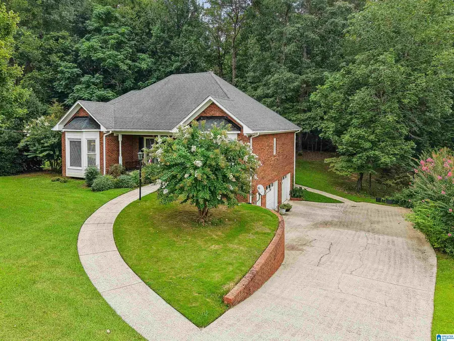 7537 CARRIAGE COVE, Trussville, AL 35173 - #2
