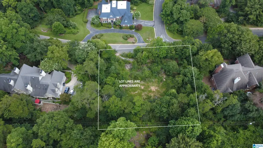 1729 VESTWOOD HILLS DRIVE, Vestavia Hills, AL 35216 - #3